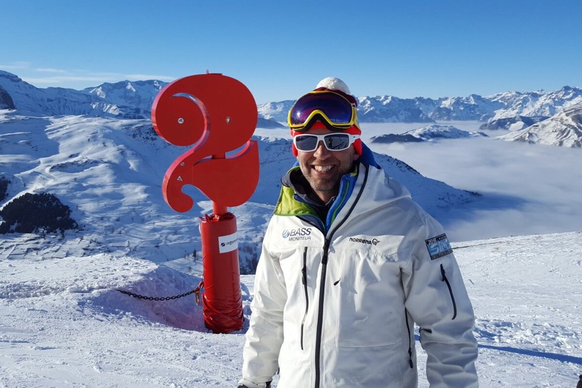 A beautiful day with the cold keeping pistes in great shape