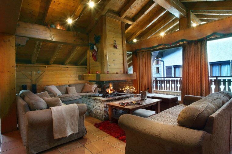 Chalets in Val Thorens lounge