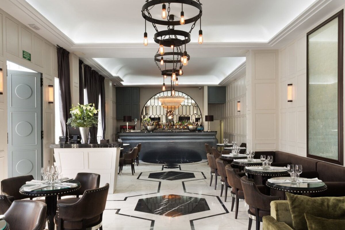 Es Vive Hotel, Ibiza Town hotel restaurant