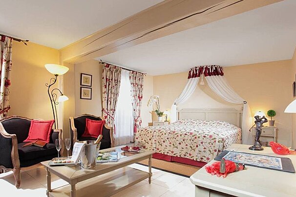 La Metairie Hotel, Mauzac double bedroom