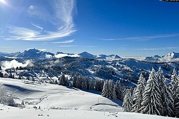 Les Gets covered in deep snow early December 2023