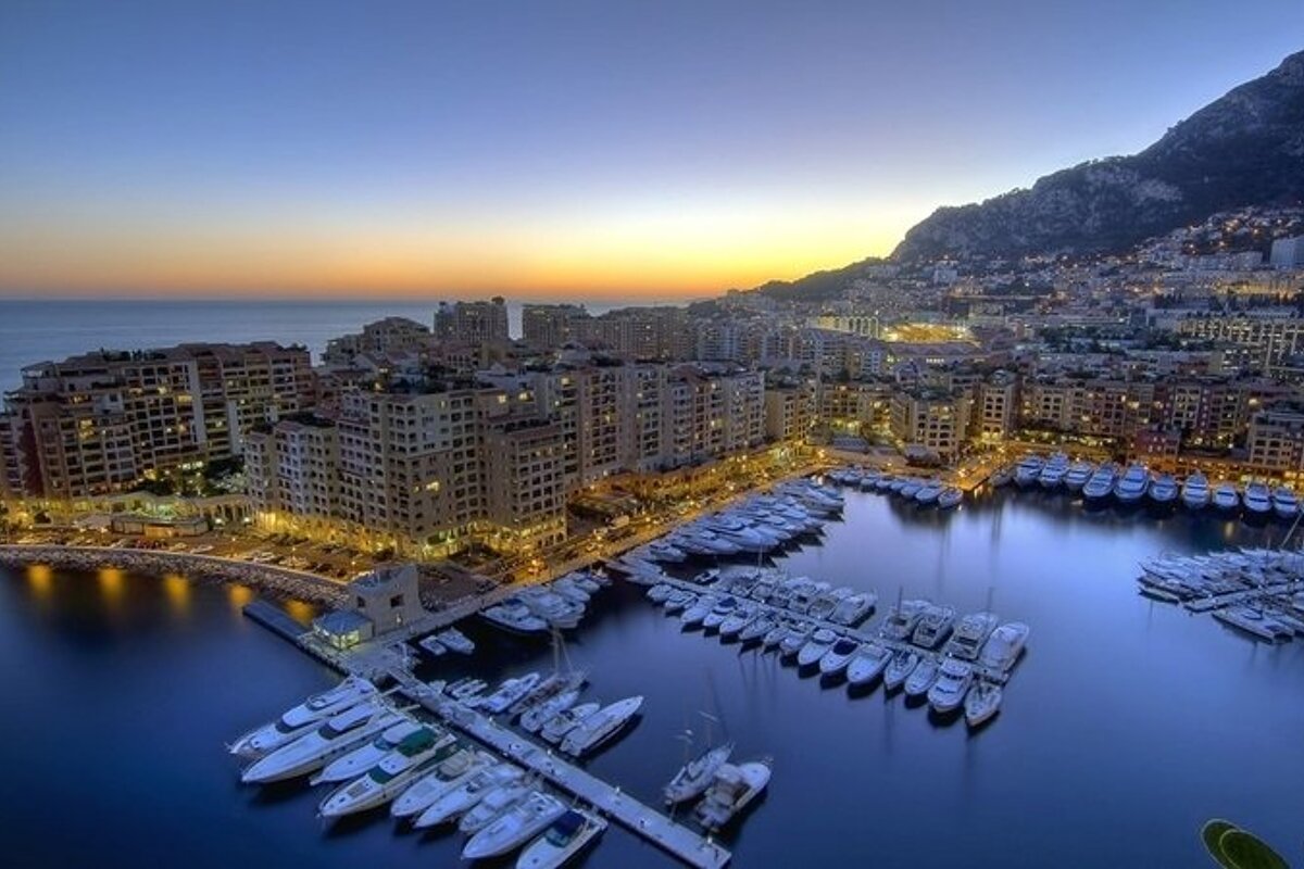 Monte Carlo by Night,
