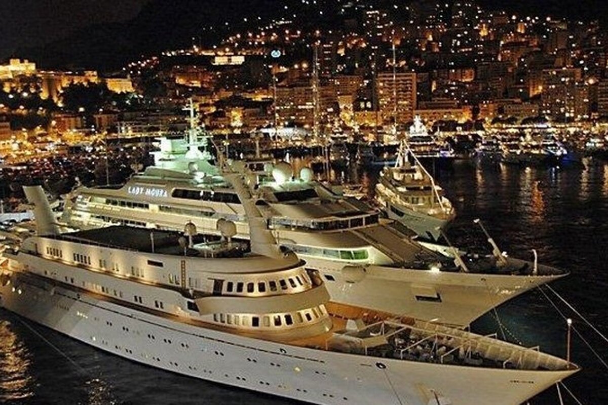 Monte Carlo by Night,