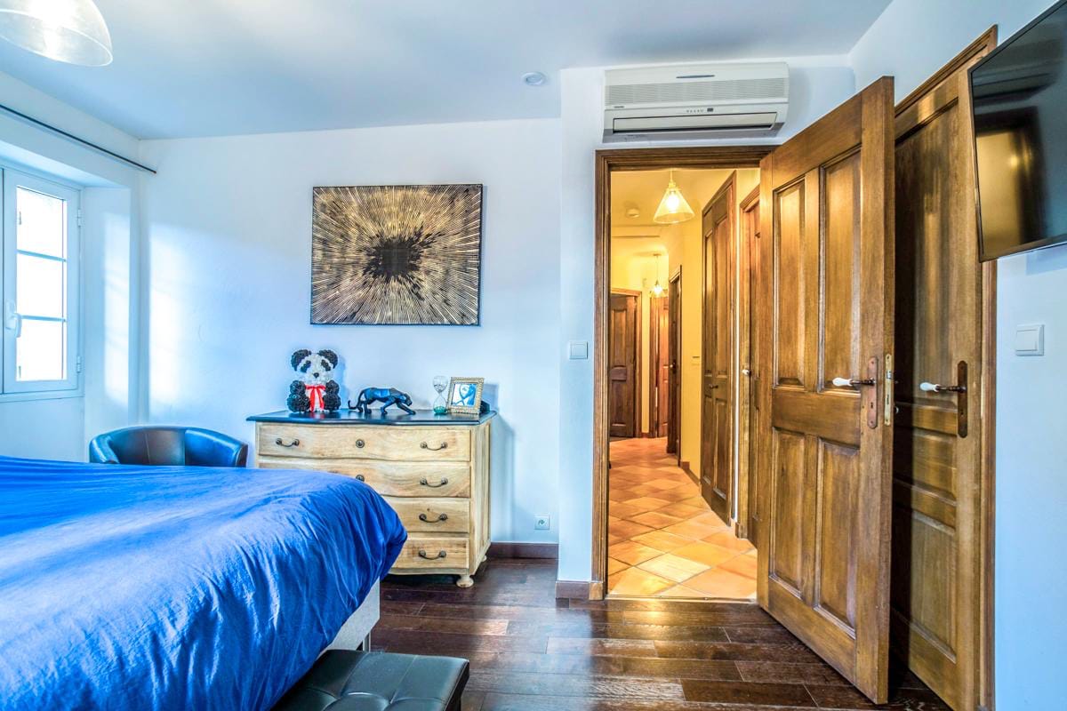 Papillon Villa, Grasse