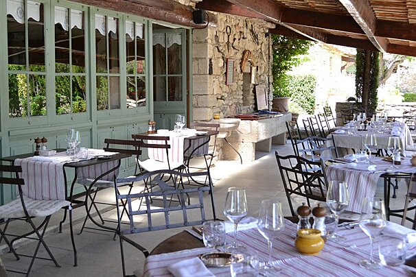 La Ferme de la Huppe Restaurant, Gordes restaurant terrasse