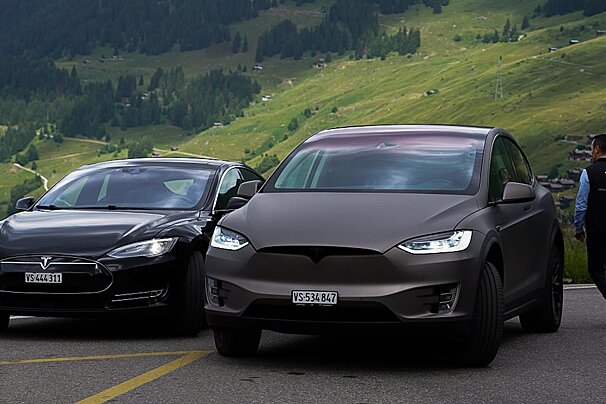 Tesla Airport Transfers, Verbier