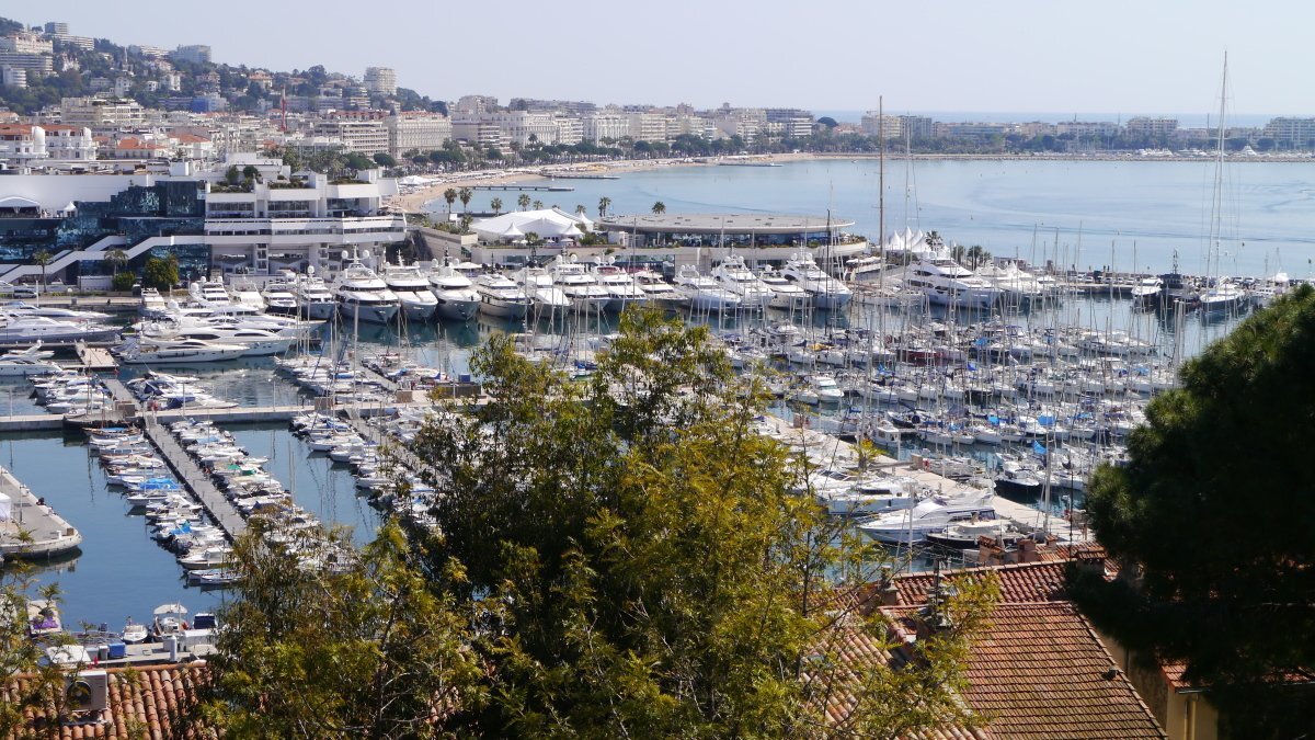 Port of Cannes (Vieux Port) Marina, Cannes | SeeCannes.com