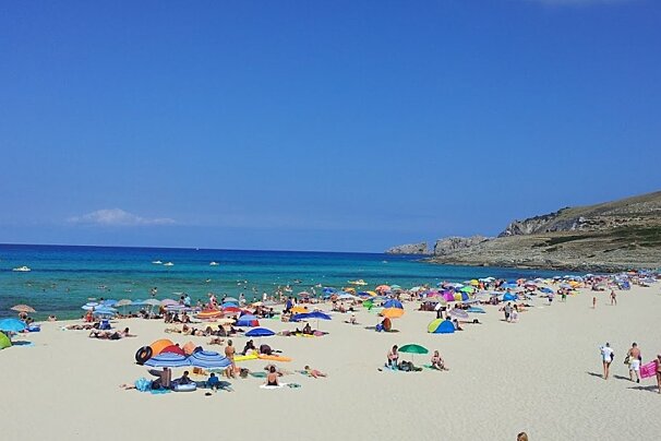 Cala Mesquida - Sand dunes and turquoise water