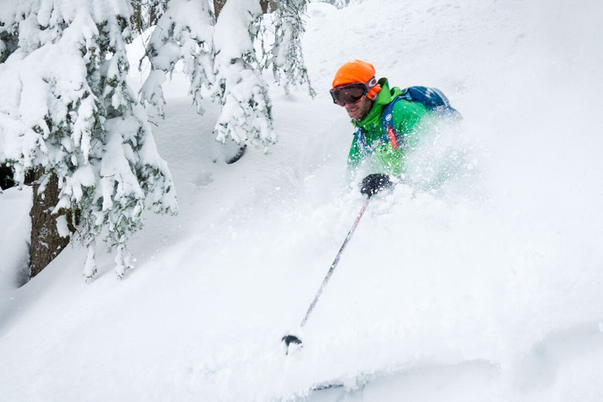 waist deep snow in italy