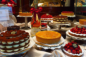 Cova Cafe, Milan food
