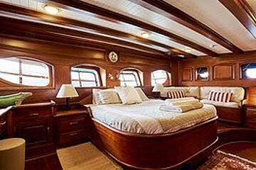 Goleta Turka 114' 35m Sailing Yacht, cabin