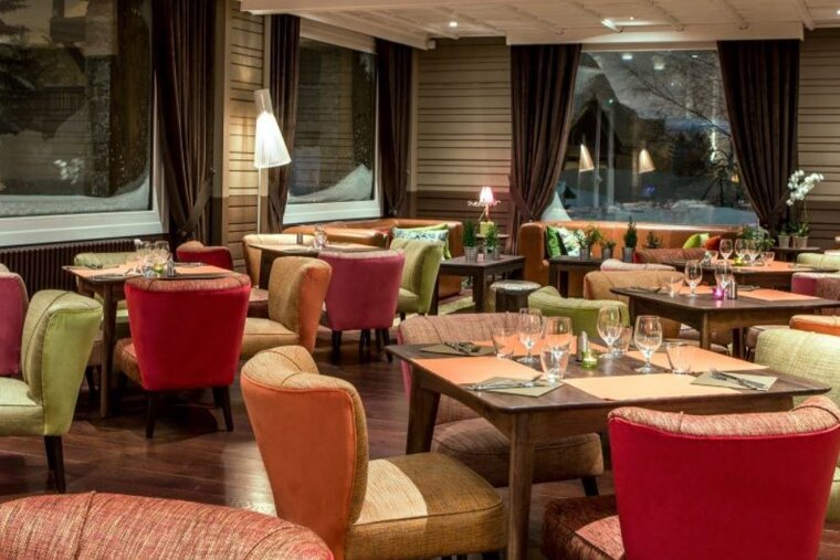 Ormelune Bar, Val d'Isere restaurant