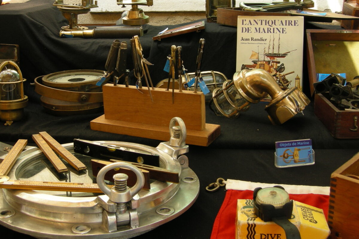 Marine memorabilia