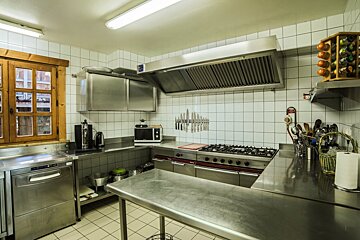 La Ferme de mon Grand-Pere Chalet, Meribel Centre kitchen