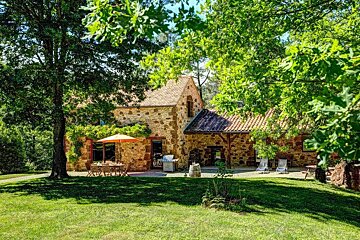 Lou Calvel Villa, Cazals