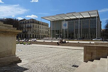 Carre d'Art Museum, Nimes
