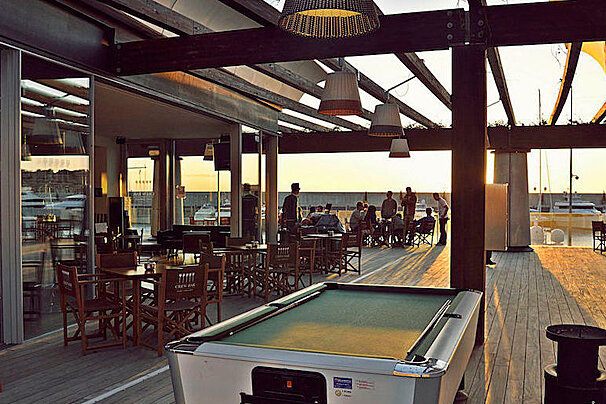 Crew Bar, El Toro (Port Adriano) terrace