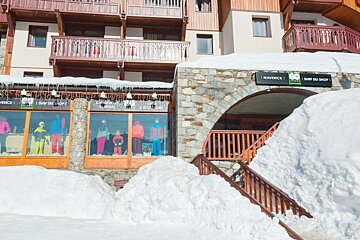Go Sport - Maverick Ski Hire, Val Thorens exterior