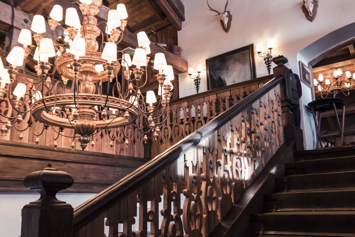 Le Chalet des Pierres Restaurant, Courchevel Valley interior