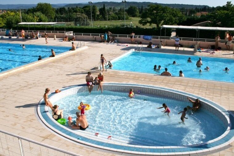 outdoor swimming pools