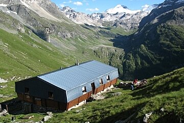 Refuge du Mont Pourri (2374M), Les Arcs