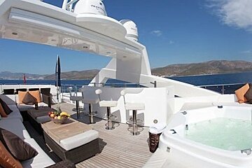 Sunseeker 37m Yacht, deck
