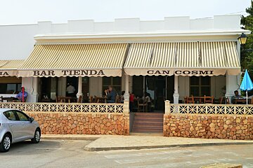 Can Cosmi, Santa Agnes exterior