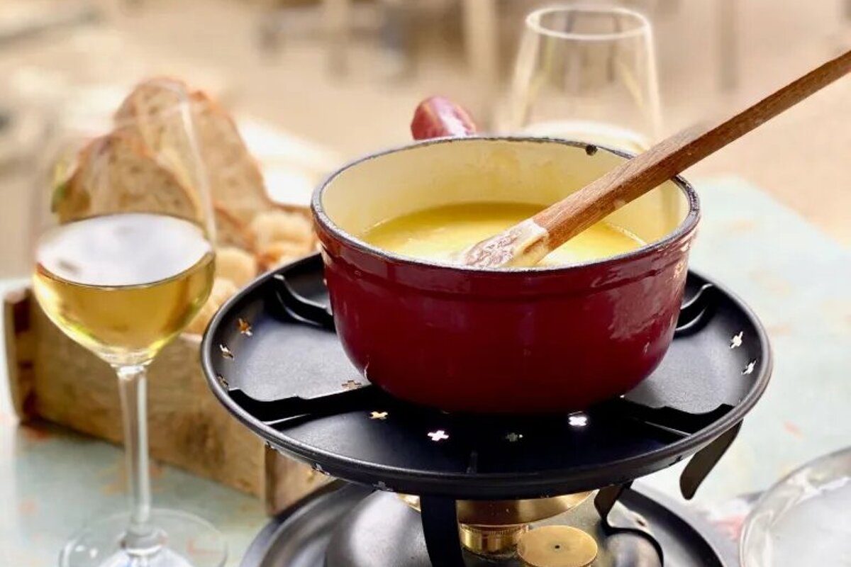 Cheese Fondue with white wine