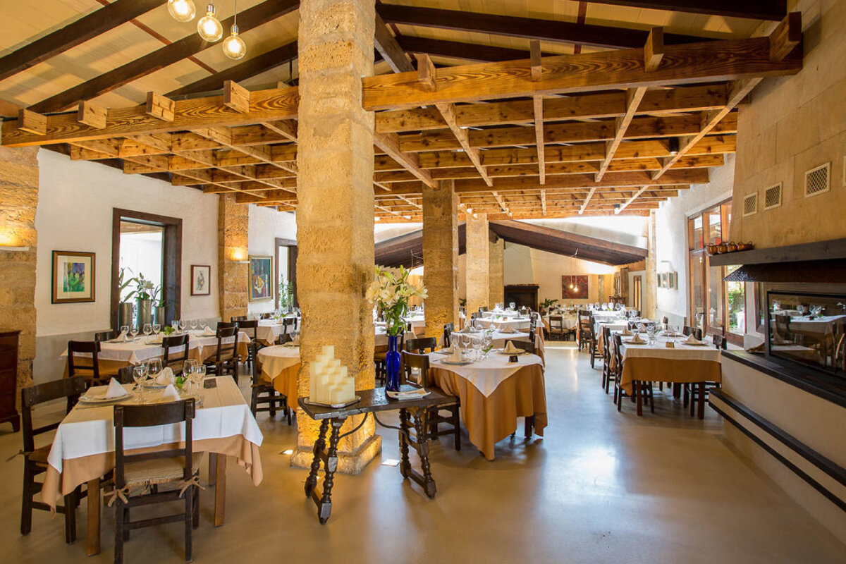 Los Patos Restaurant, Port d'Alcudia interior