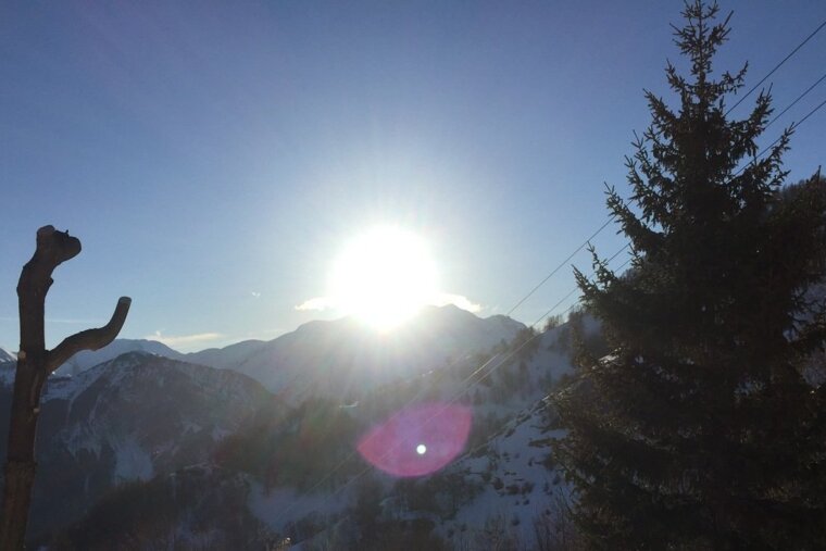 Sunshine and snow after a rainy spell
