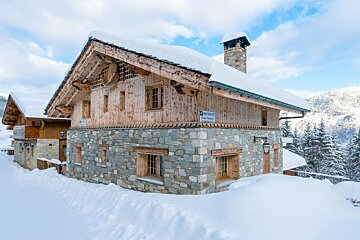 Chocolat Chalet, La Tania exterior