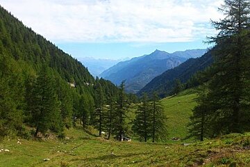 An image of the Swiss Alps in Trient Switzerland