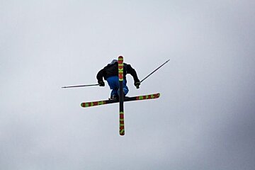 Freestyle Relentless Freeze Festival style