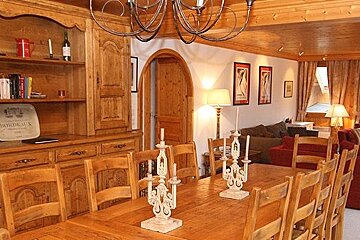 Grand Duc3 Apartment, Meribel - Centre dining room