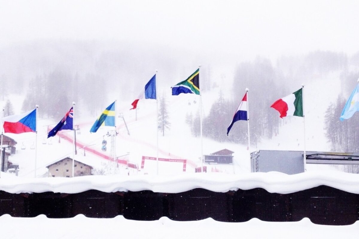 flags val disere