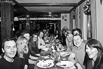 an image of people in a restaurant