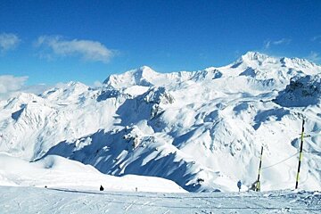 an image of sunny ski view la plagne
