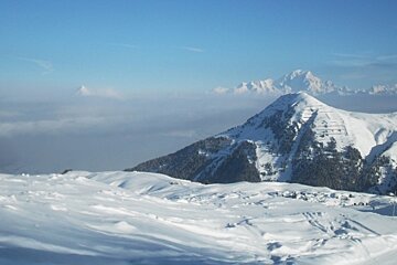 an image of a mountain view and mont blanc
