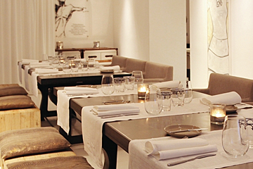 photo of restaurant table set