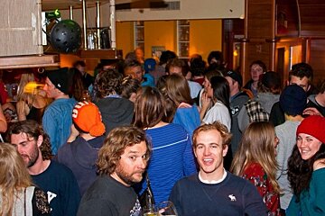 an image of people in the loft verbier