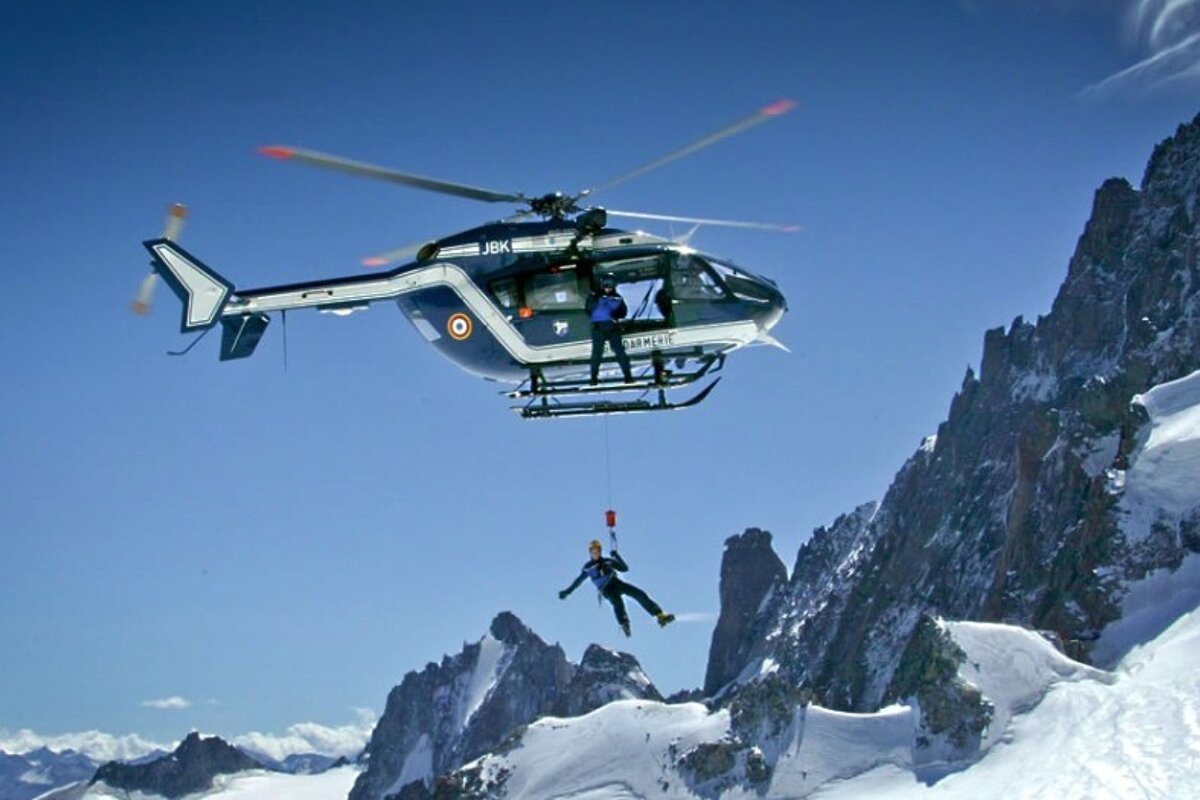 pghm mountain rescue helicopter in news