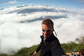 Shane Murphy wingsuit jump