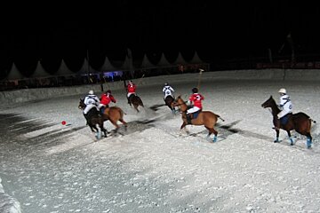 an image of snow polo in valdisere