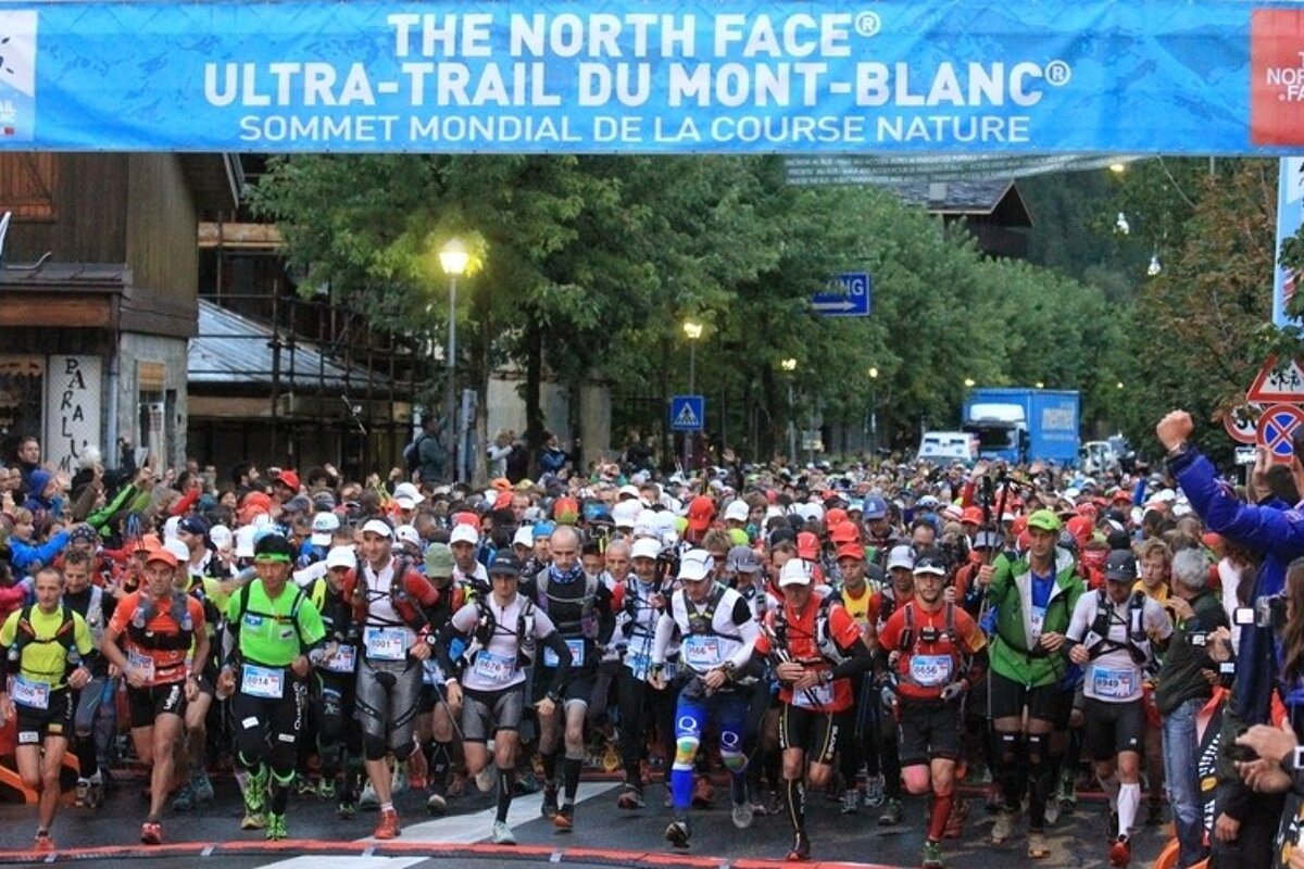 runners on utmb start line in chamonix