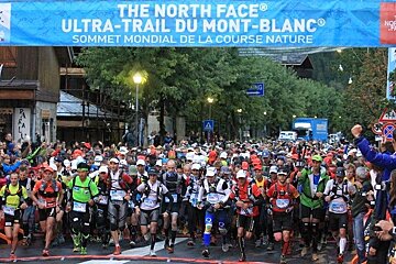 runners on utmb start line in chamonix