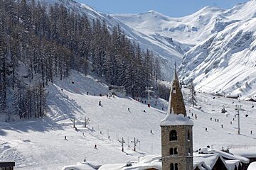 Val d'Isere village and church