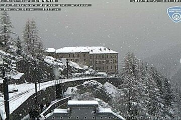Montenvers Hotel in snow