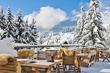 Le Rouge terrace and view of mountains
