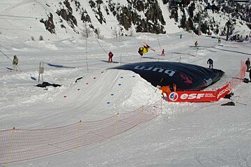 Air bag jump, Brevent