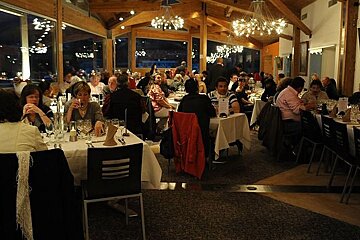 An image of people in a restaurant at the Corsica Festival in Chamonix Mont Blanc